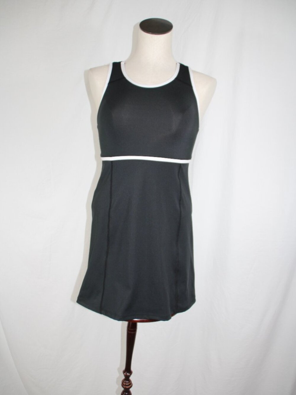 Tommy Bahama Active Women's Black Halter Activewear Dress Large (10-12) Outdoor